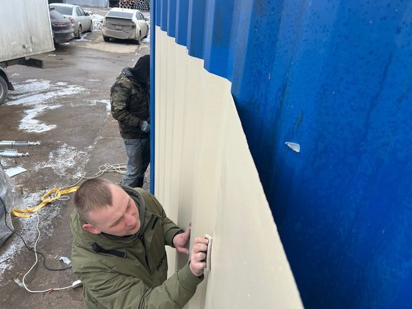 Оклейка пленкой контейнеров